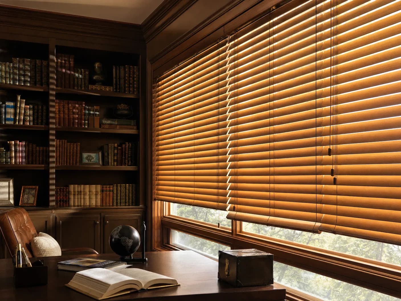 Wood & Faux Wood Blinds
