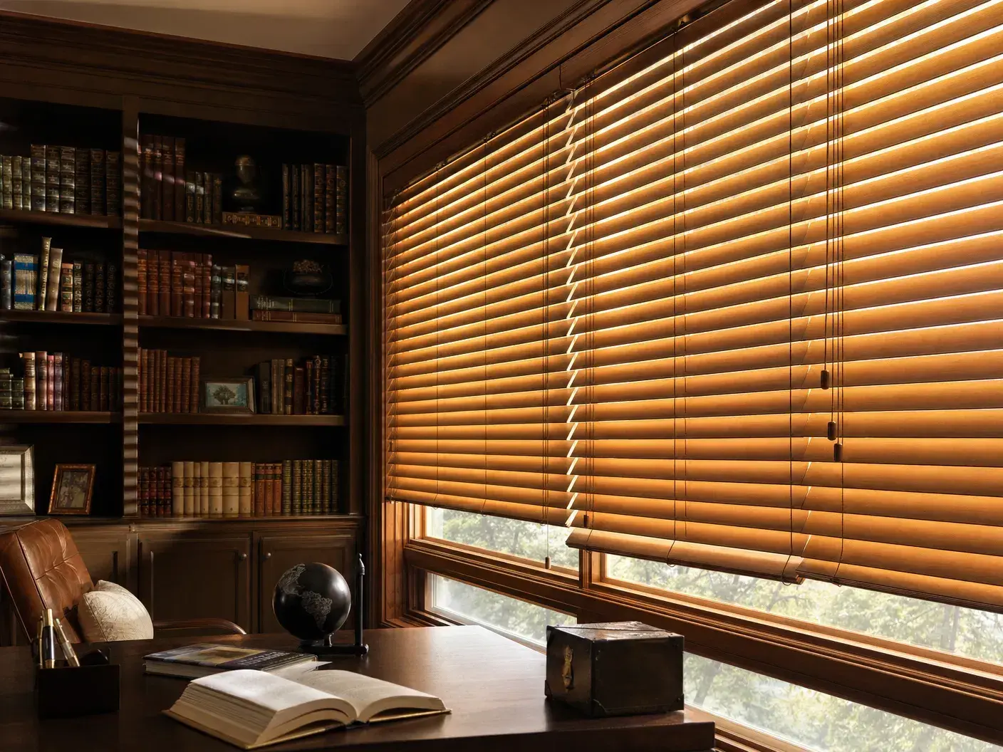 Wood & Faux Wood Blinds